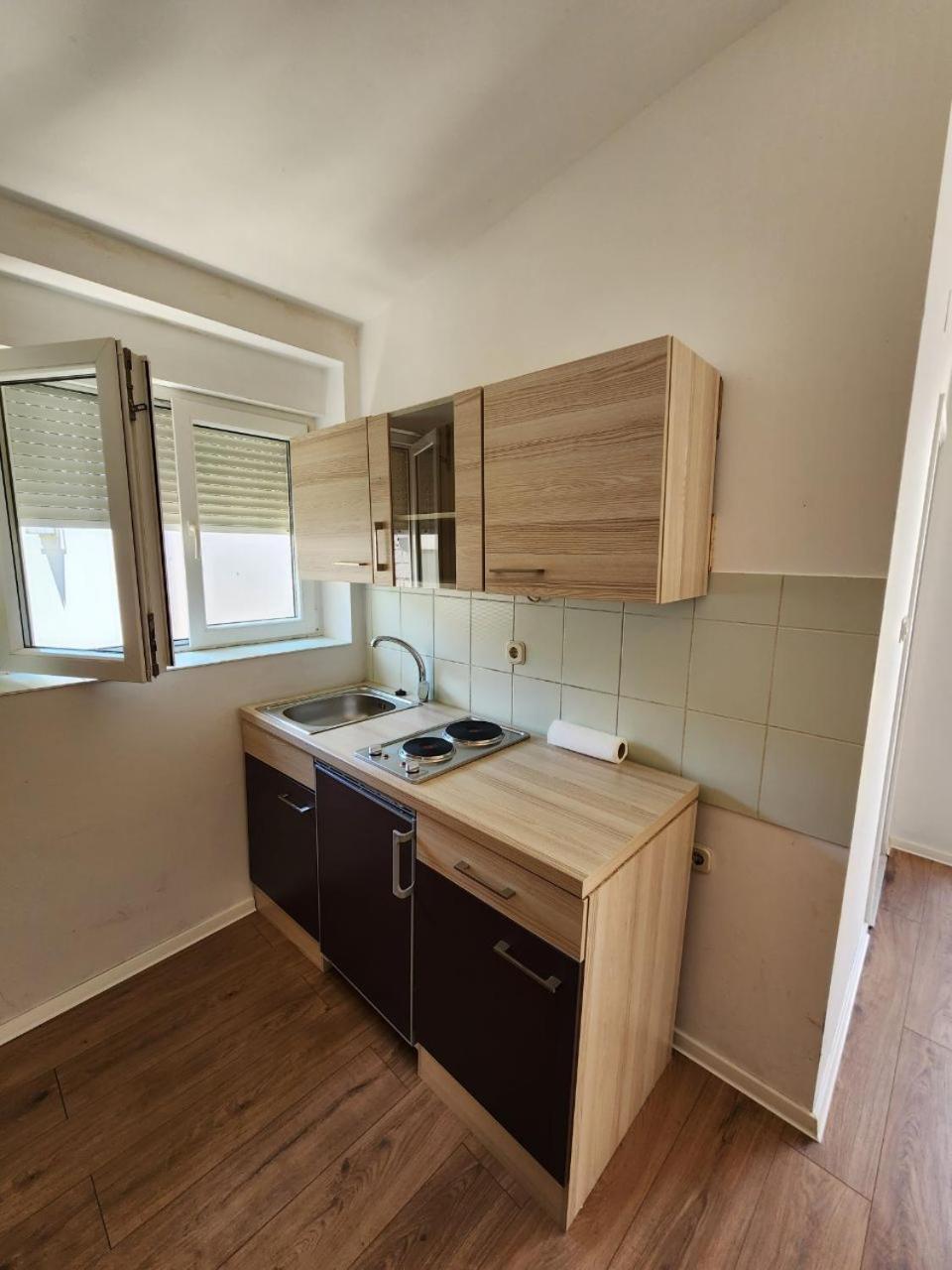 Apartmani Sole Vis Esterno foto
